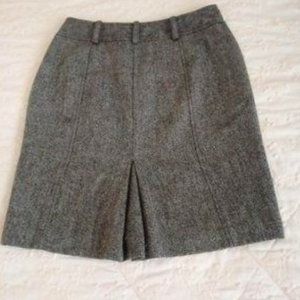 FREE SHIPPING ! Women's Size 4 Ann Taylor Skirt NWOT
